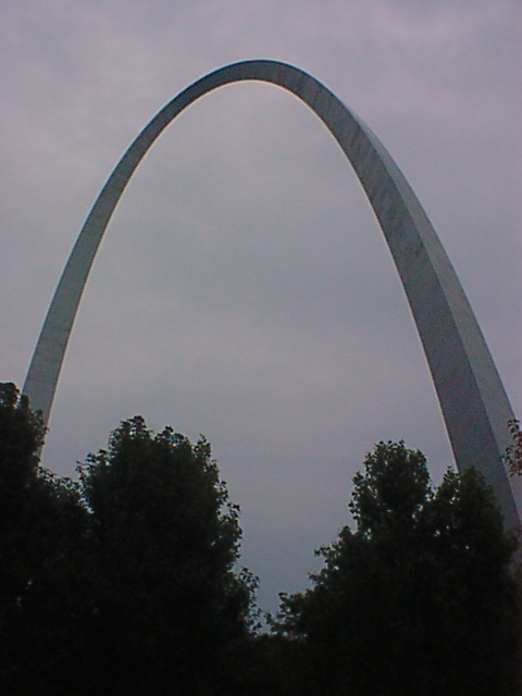 St Louis Arch.jpg