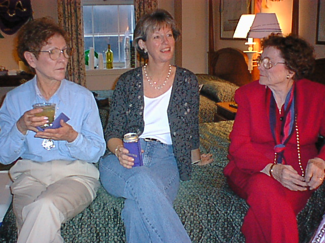 Maureen, Jenkle, Marian.jpg