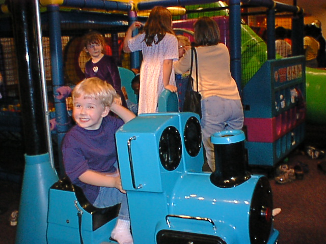 Evan Moore.jpg