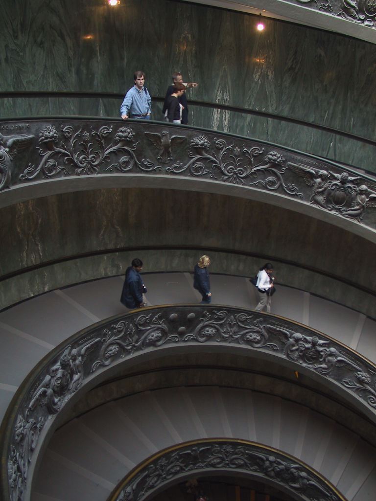 double_spiral_stairs4