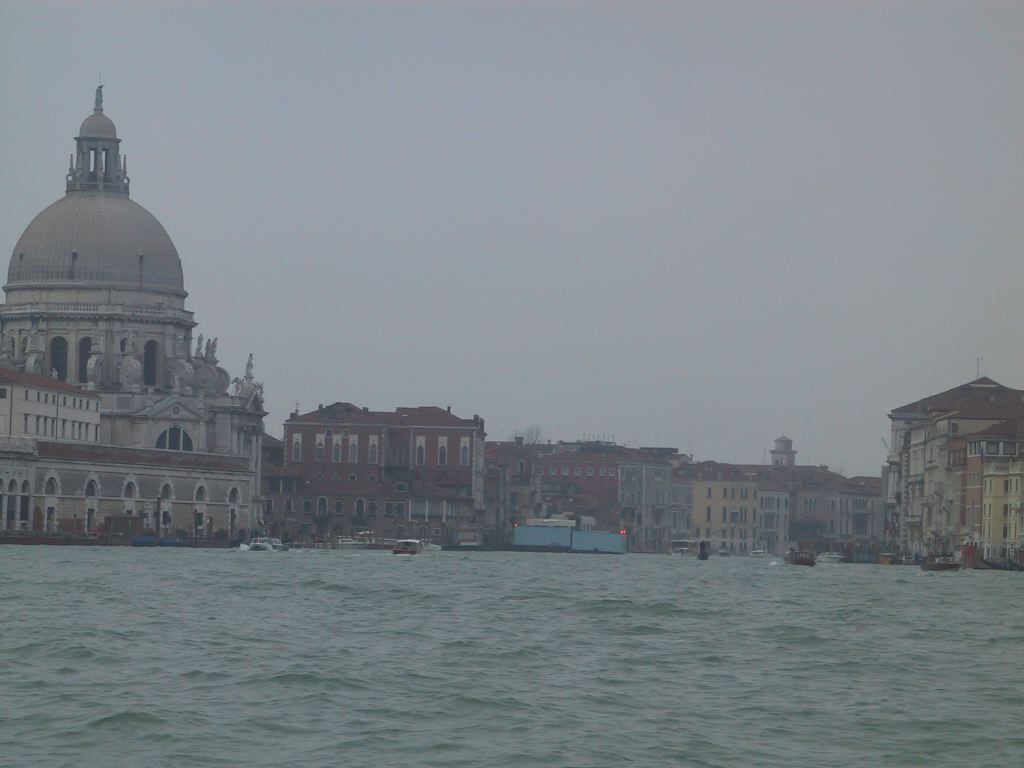 toward_basilica_della_salut