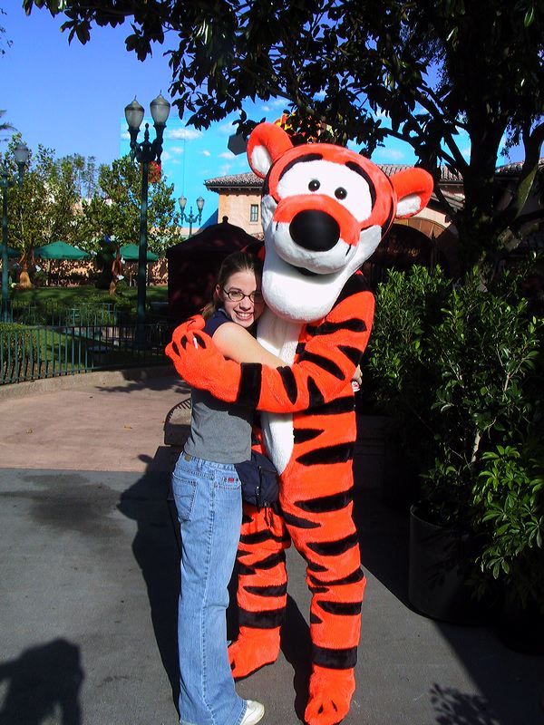 destanie_and_tigger.jpg