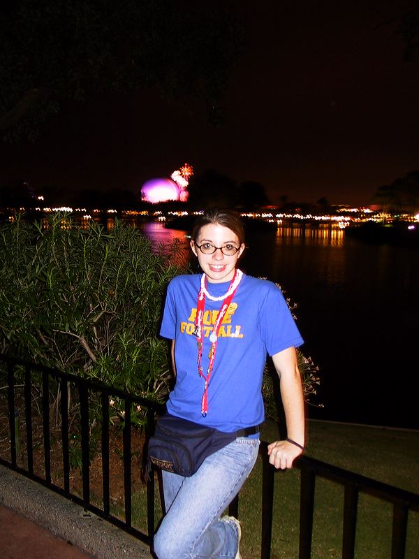 destanie_at_epcot.jpg