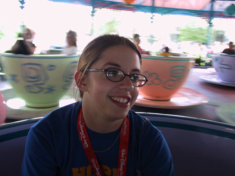 destanie_on_tea_cup_ride_2.jpg