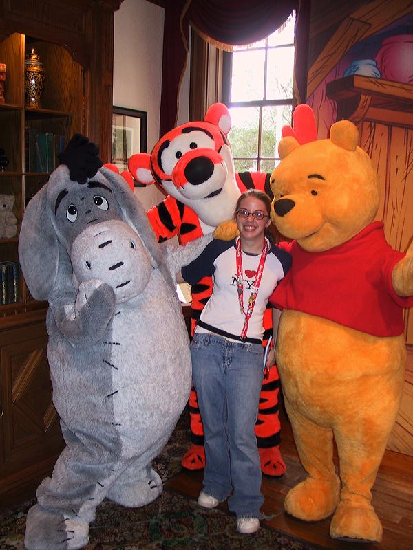 destanie_with_tigger_1cf5b6.jpg