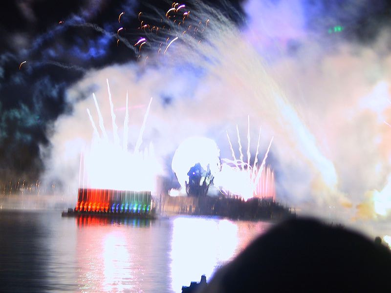 epcot_illuminations_3.jpg