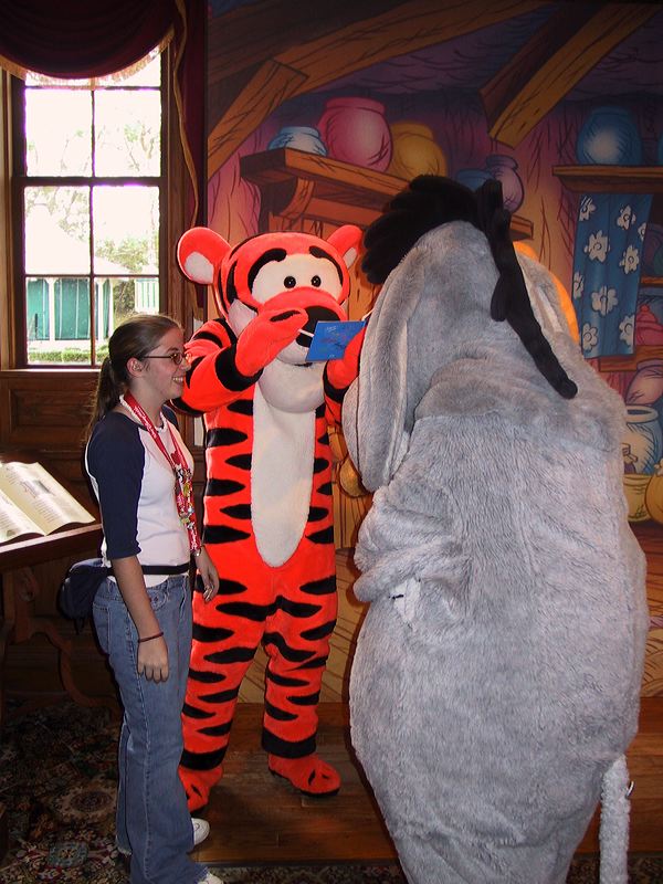 tigger_autograph.jpg